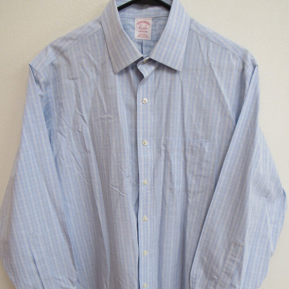 Brooks Brothers Casual Button-Down Shirt Men's 16.5 33 Blue Supima Cotton Plaid